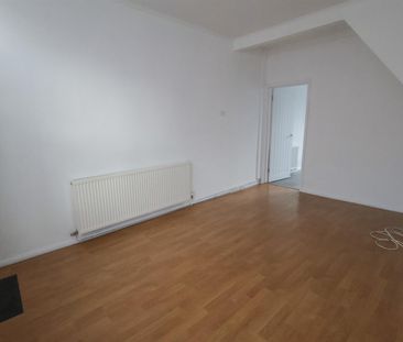 Prospect Road South, Redditch - Photo 2