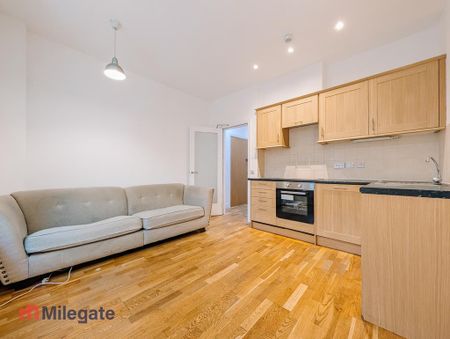 1 bedroom flat to rent - Photo 2