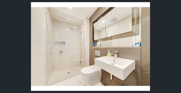 Luxury City View2 Bedroom in Platinum Building Zetland - Photo 1