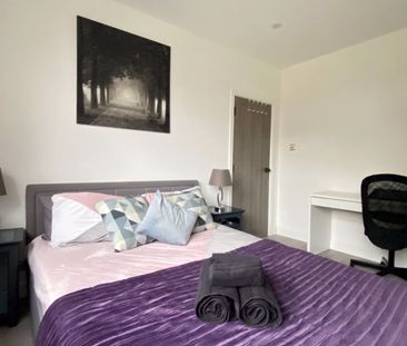 The Ridgeway, Harrow - Photo 3
