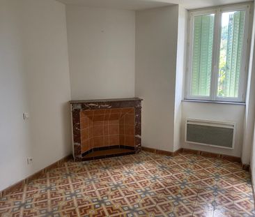 Location Appartement 3 pièces 59m² BERRIAS ET CASTELJAU 07460 - Photo 2
