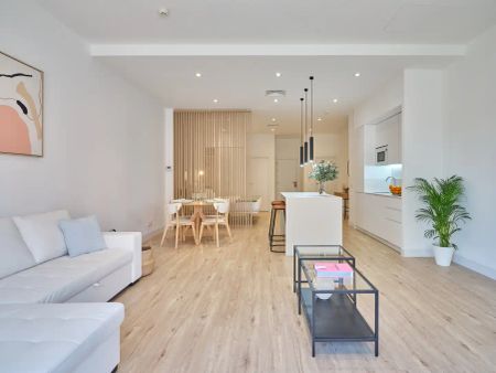 Apartamento de alquiler en Paseo Talleres, 16, Villaverde Alto - Photo 2
