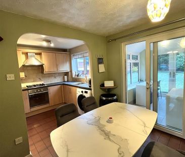 3 bedroom semi-detached house to rent - Photo 1