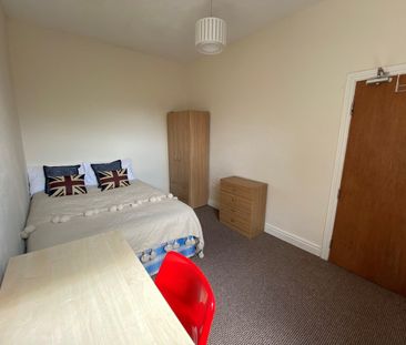 5 Bed Terraced House, Cawdor Road, M14 - Photo 6