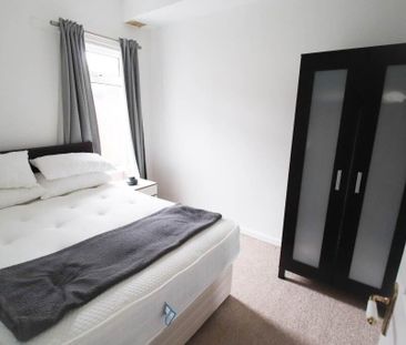 3 Bloomdale Street, Belfast, BT5 5BH - Photo 3