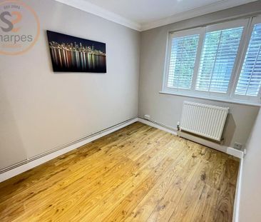 3 bedroom flat to rent - Photo 4