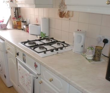 The Village Street, Burley, Leeds, LS4 2PR - Photo 6