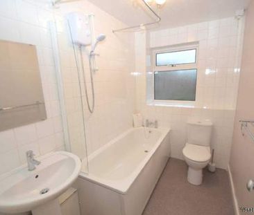 1 bedroom property to rent in Addlestone - Photo 1