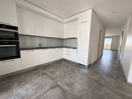 3.5 Zimmer, 88 m², 2. Stock - Photo 2