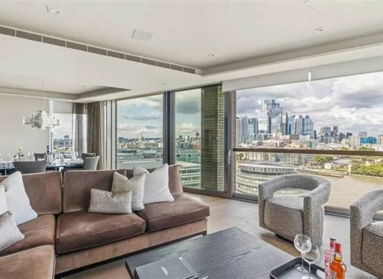 Crown Square London, SE1 - Photo 1