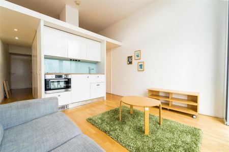 Studio to rent - Photo 5