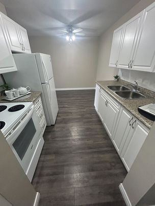 Tillson Apts 4 - Photo 1