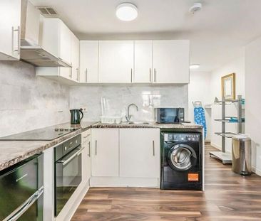 1 bedroom apartment to rent - Photo 4