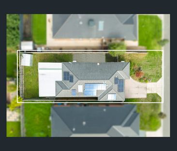 Modern Family Home in Wallan - Photo 1