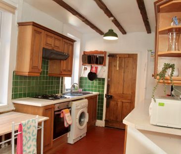 Adderley Road (3 bed) - Photo 4