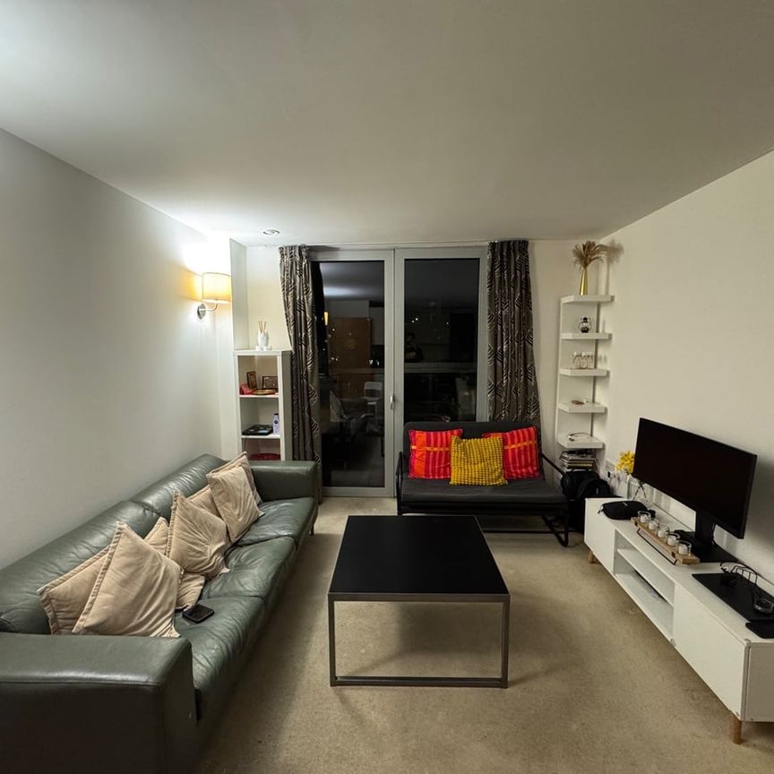 Room in a Shared House, Quadrant Court, HA9 - Photo 1