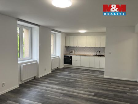 Pronájem bytu 1+kk a garsoniéry 72 m², Mlýnská 942, Český Těšín - Photo 3