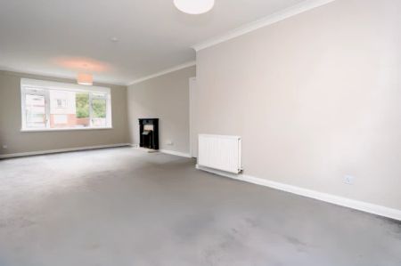 2Bedrooms, 1Bathrooms - Photo 2