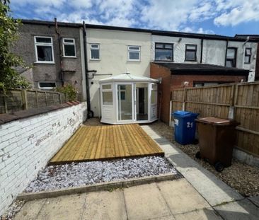 2 Bedroom Terraced House - Photo 4