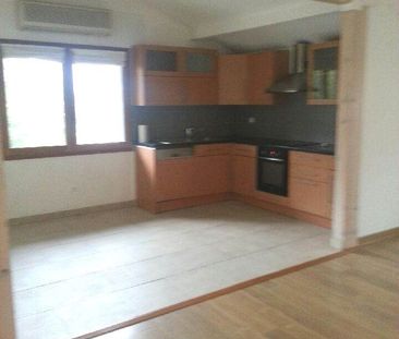 Location Appartement 2 pièces 57m² CHALLES LES EAUX 73190 - Photo 4