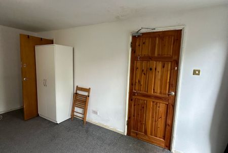 Burgos Grove SE108LL - Photo 2