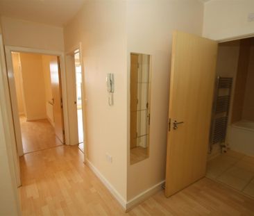 Alexandra Road, Southend-On-Sea - Photo 4