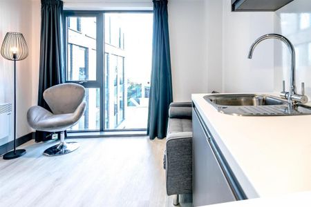 Studio to rent - Photo 4