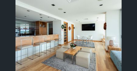 PREMIUM ONE BEDROOM WATERFRONT LIVING ON MARINE PARADE - Photo 4