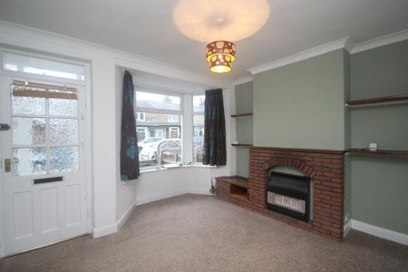 2 bedroom terraced house to rent - Photo 2
