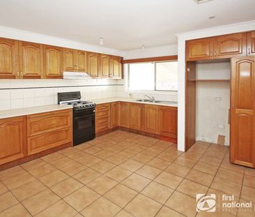 Spacious 3-Bedroom Family Home - Photo 3