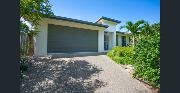 SHARE HOUSE - ENSUITE ROOMS - Photo 1