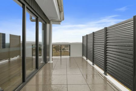 Convenient Location, Spectacular Outlook - Photo 4