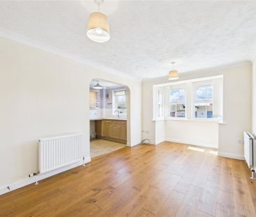 2 bedroom flat to rent - Photo 3