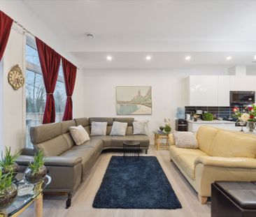 For Lease - 137 Duford Street Unit# A, Vanier and Kingsview Park, O... - Photo 2