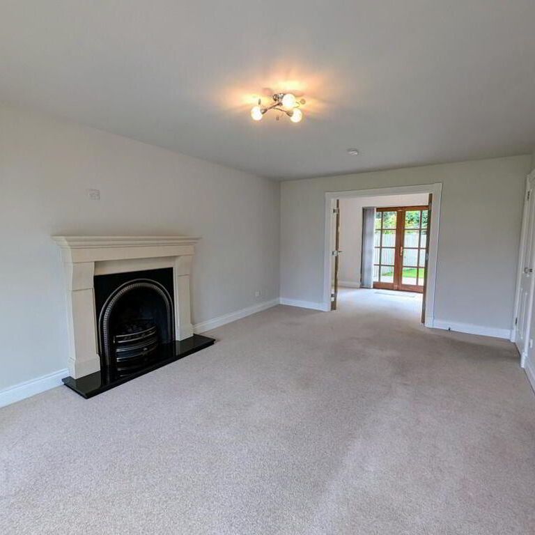 21 Lord Warden's Parade, Bangor, BT19 1YU - Photo 1