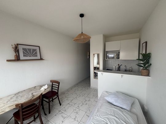 Location Studio meublé 17m² Marseille CHARTREUX 13004 - Photo 1