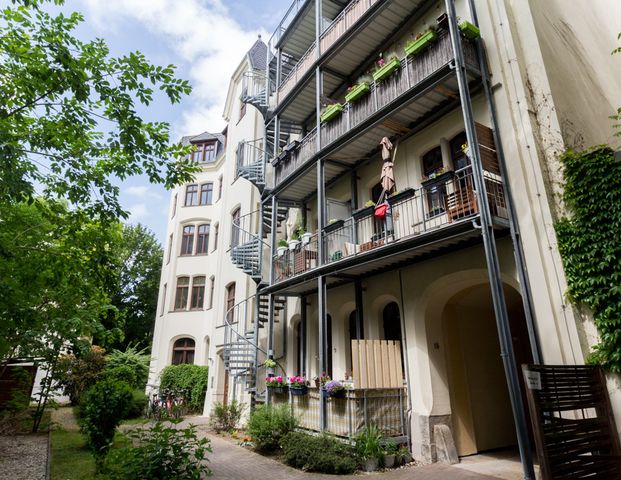 **Perfekte Singlewohnung im Waldstraßenviertel + Hinterhaus** - Photo 1