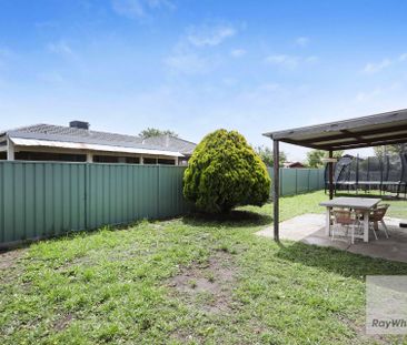 Ideal Family Home in a Prime Location - Photo 5