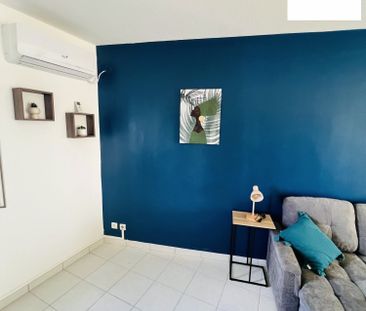 Location Appartement 1 pièce 32m² FORT DE FRANCE 97200 - Photo 2