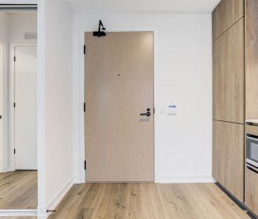 For Lease - 8 Interchange Way, Vaughan, Ontario - Photo 6