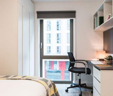 Studio to rent - Photo 2