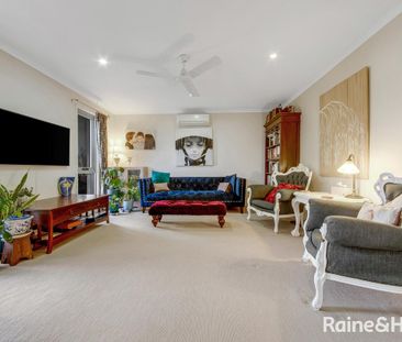 12 Cradle Drive, New Auckland, QLD 4680 - Photo 5