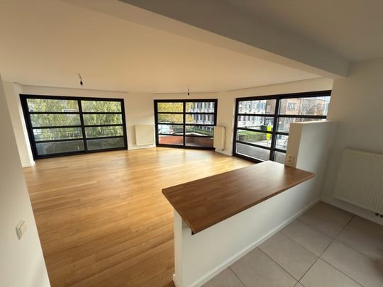 Appartement te huur - Foto 1