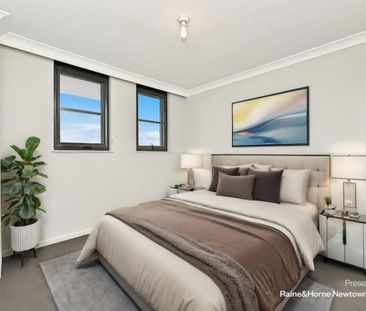 One bed apartment in iconic hotel conversion - Photo 2