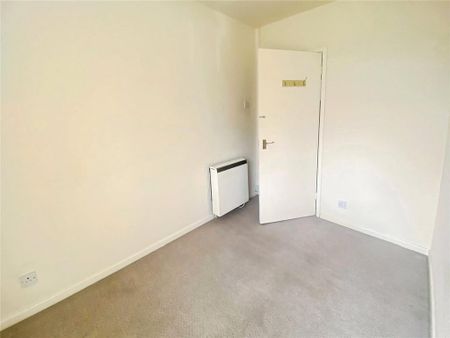 2 bedroom maisonette to rent - Photo 3