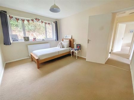 Chestnut Drive, Brixham, Devon, TQ5 - Photo 4