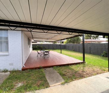 Sunshine West - Photo 2