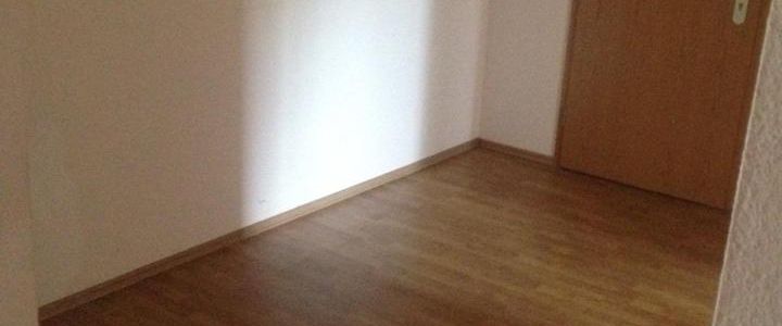 Helle 3 Zimmer Wohnung mit eigener Terrasse im Blumenwinkel - Foto 1