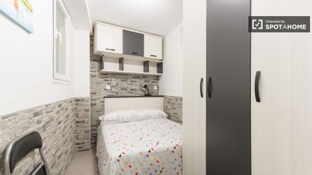 madrid, Community of Madrid 28005 - Photo 5