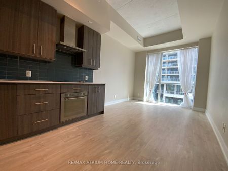 Liv Lofts , #904 - Photo 3